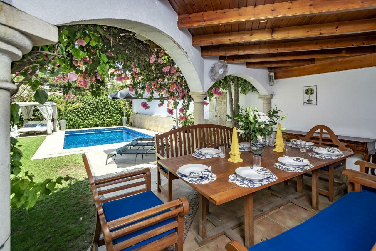 Villa Casakhan, Beautiful Luxury Villa, マルベーリャ エクステリア 写真